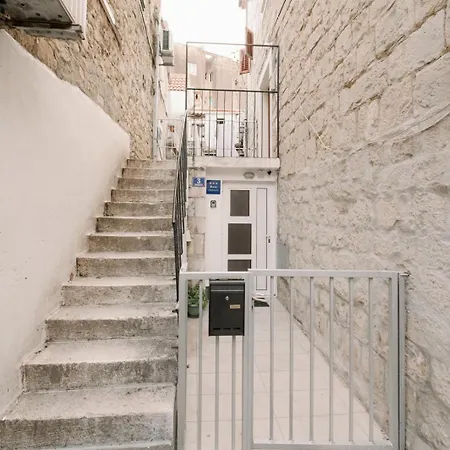 Lägenhet Spalato Apartman