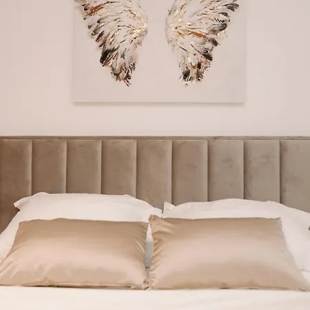 아파트 Spalato Apartman *