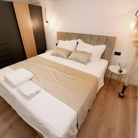 Spalato Apartman 스플리트